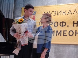 Хасково - Межудународен конкурс за млади цигулари "Проф. Недялка Симеонов" - награждаване