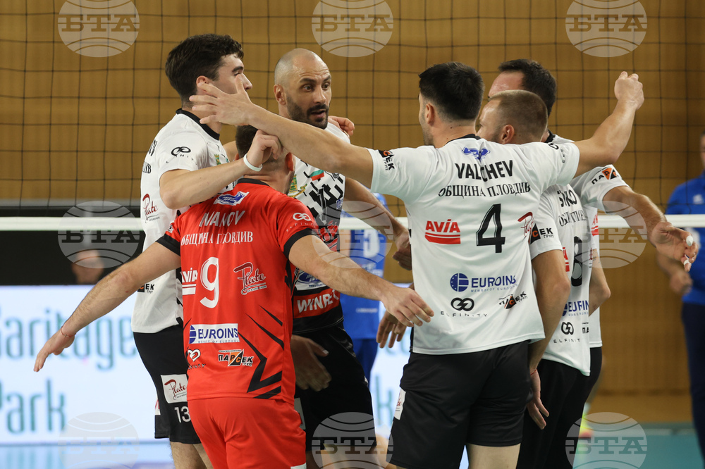 Локомотив Авиа продължава победната си серия в първенството на България по волейбол за мъже