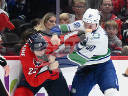 Canucks Capitals Hockey