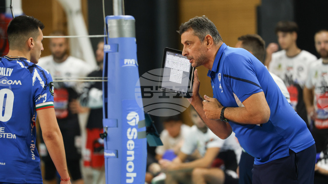 Левски София спечели третия мач от полуфиналния плейоф срещу ЦСКА в мъжкия шампионат по волейбол