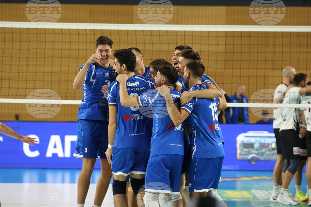 Шампионът Левски София достигна до обрат при гостуването си на Пирин Разлог в първенството по волейбол