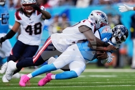 Patriots Titans Football