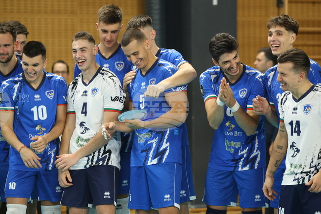 Шампионът Левски София записа трети успех във волейболното първенство за мъже