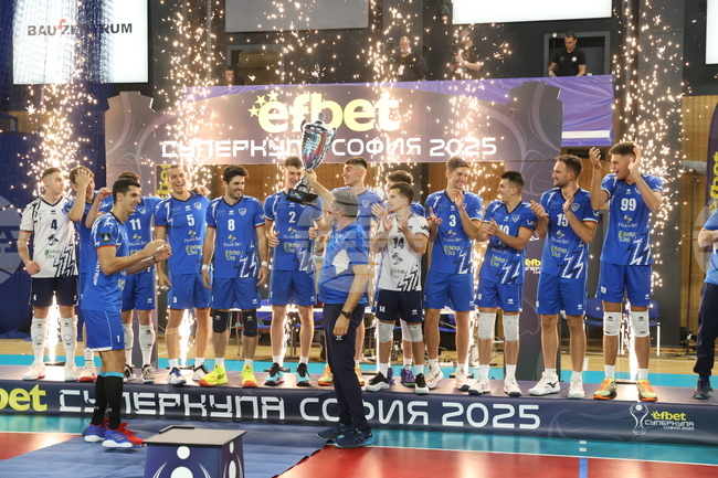 Волейболният Левски призова феновете си да блокират месец ноември