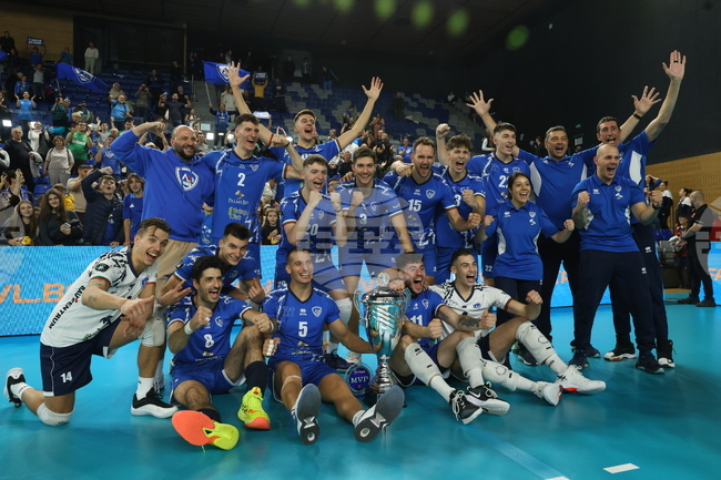 Волейболният Левски победи Мурса Осиек и във втория мач, ще играе срещу Лас Палмас в плейофите на Шампионската лига