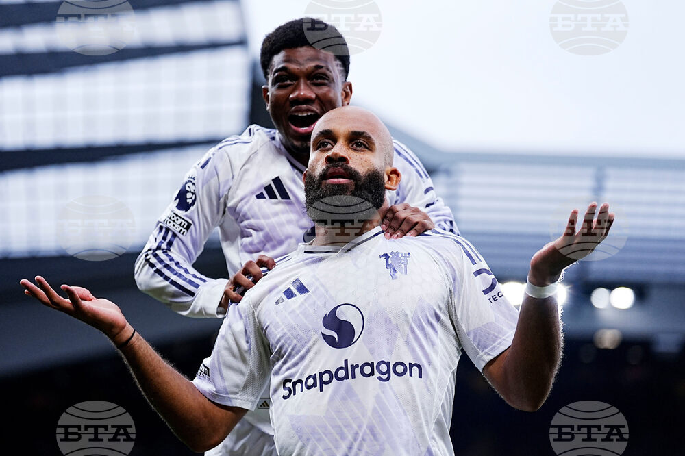 Рубен Аморим все още не знае дали ще може да разчита на трима играча за мача с Борнемут