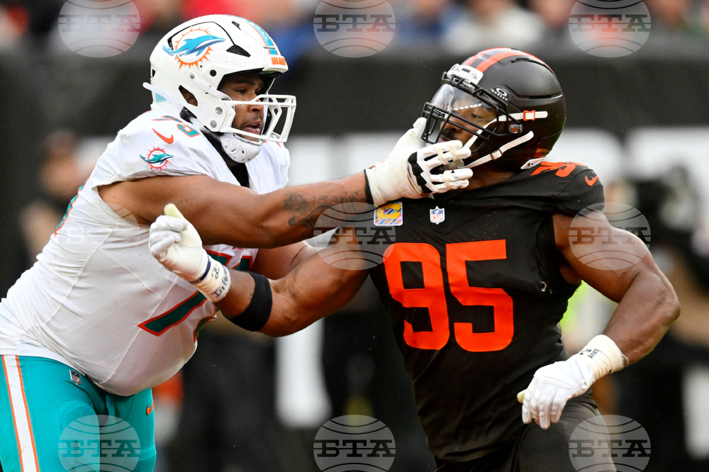 Dolphins Browns Football