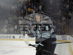 Bruins Mammoth Hockey