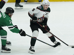 Coyotes Stars Hockey