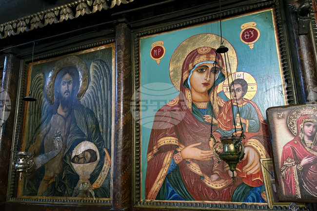 Последният за месеца Богородичен акатист ще бъде организиран на 24 октомври в Българската православна църква в град Дения, Испания