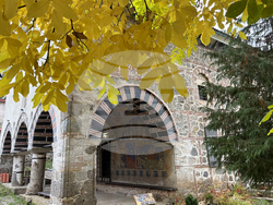 Село Шипочан - храм „Света Богородица” - изографисване