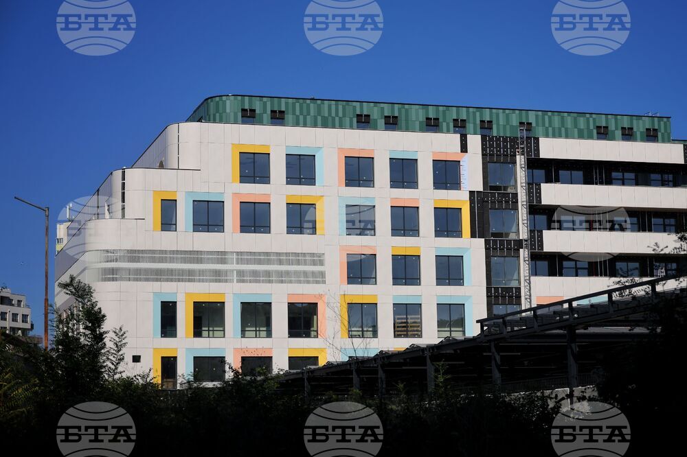 Експертен екип потвърждава ползите от реализацията на проекта за протонен ускорител в Бургас