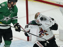 Coyotes Stars Hockey