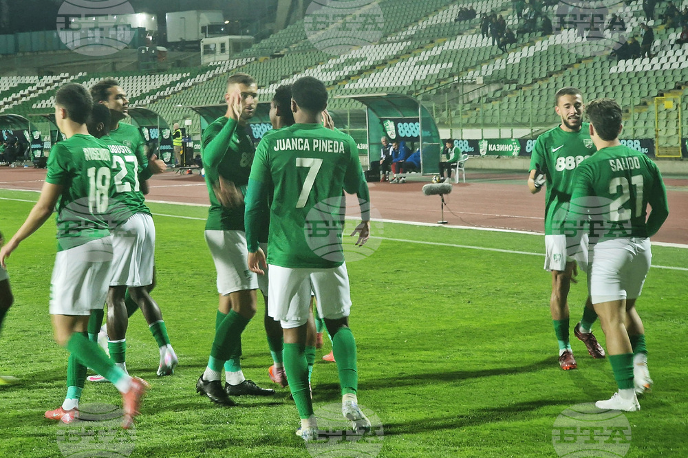 Билетите за мача Берое - Локомотив (София) от 14 кръг на футболната Първа лига вече са в продажба