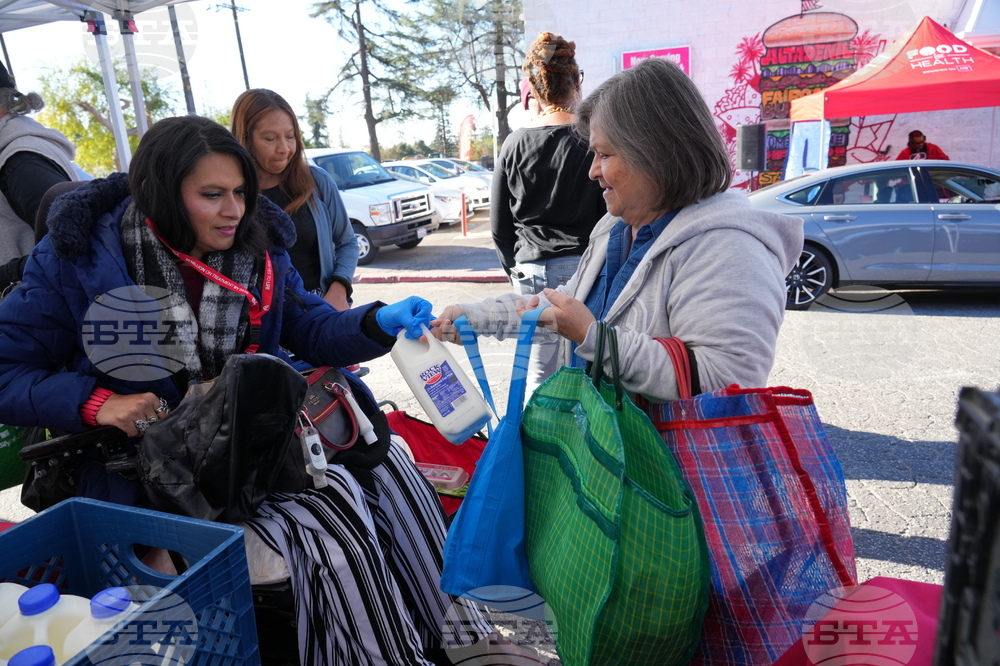 AHF Thanks Altadena Community, Fairoaks Burger, for Successful Run of Free Weekly Farmers' Markets