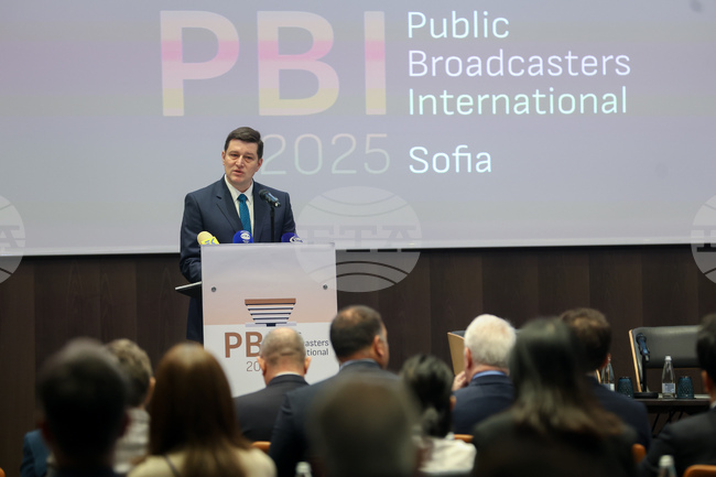 Обществените медии са защитната линия срещу дезинформацията, каза Милен Митев, генерален директор на БНР 