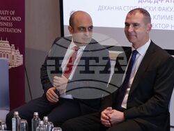 Конференция - "Стратегически енергийни технологии: България по пътя на иновациите в центровете за данни, съхранението на енергия и зелените горива"