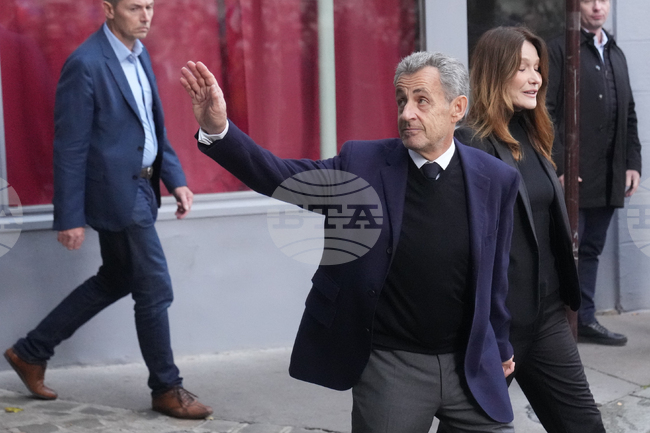 Бившият френски президент Саркози пристигна в затвора "Санте"