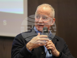 Годишна конференция на Международната асоциация на обществените медии - първи панел