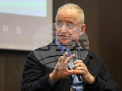 Годишна конференция на Международната асоциация на обществените медии - първи панел