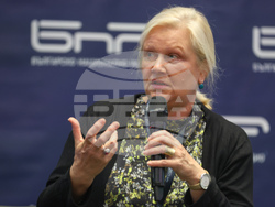 Годишна конференция на Международната асоциация на обществените медии - първи панел