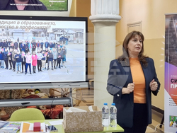 Мездра - училище - Велислава Делчева - посещение