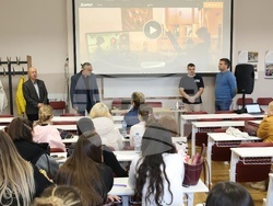 „Използване на образователен софтуер и изкуствен интелект в образованието - възможности и предизвикателства пред българското училище и ролята на университета“ - дискусия