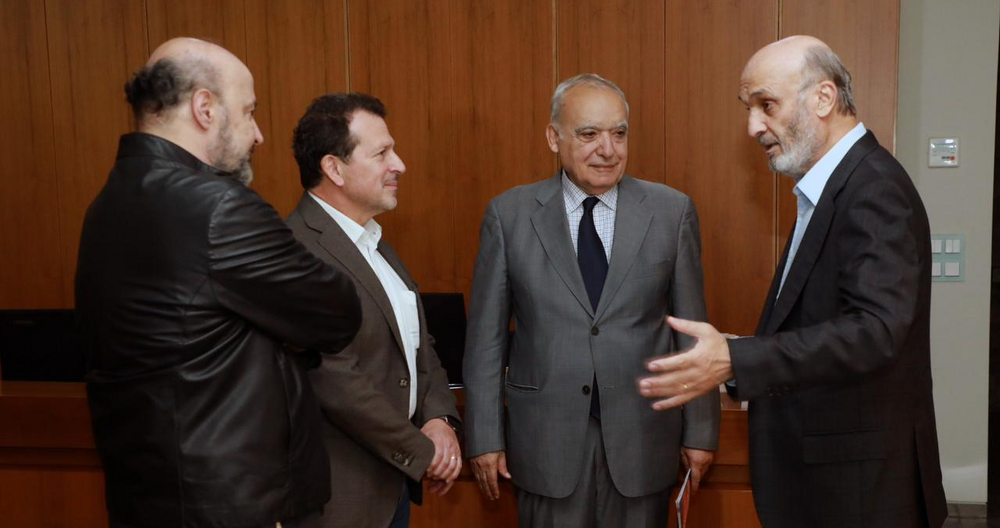 ННА: Лидерът на партията "Ливански сили" обсъди с ливански политици настоящата ситуация в страната