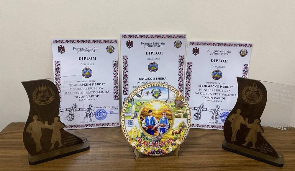 Тараклийският ансамбъл популяризира българската култура на фестивала на народния танц в Молдова
