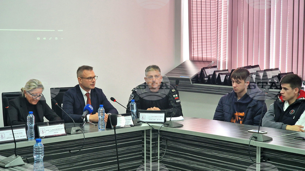 Шумен - представяне на филм - "Евакуация от сграда при криза с въоръжен"