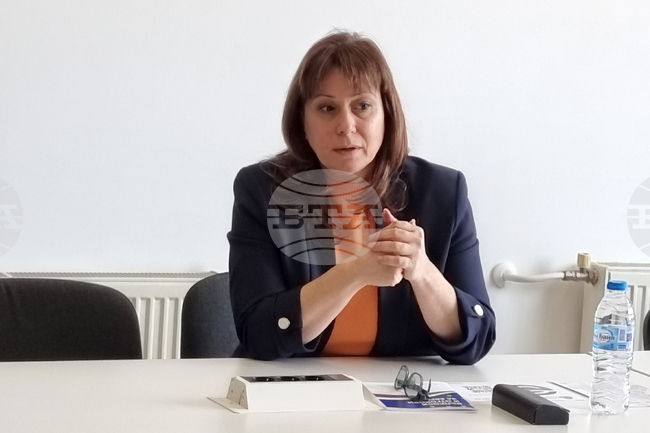 За повече подкрепа в бюджета за 2026 г. за деца, семействата и уязвимите групи призовава омбудсманът Велислава Делчева
