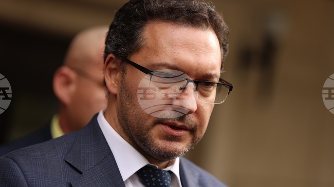 С присъединяването си към еврозоната страната ни финализира ключов етап от европейската си интеграция, каза вътрешният министър в оставка Даниел Митов