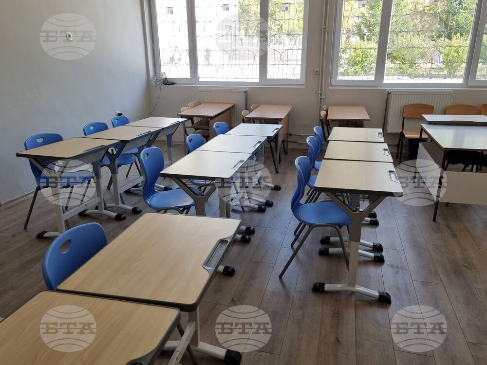 Болярово - СУ „Д-р Петър Берон” - обновена сграда - откриване