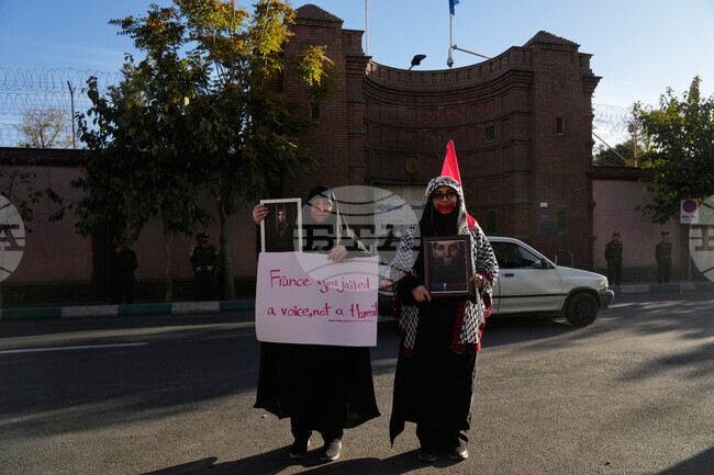 Техеран приветства условното освобождаване на иранска студентка във Франция