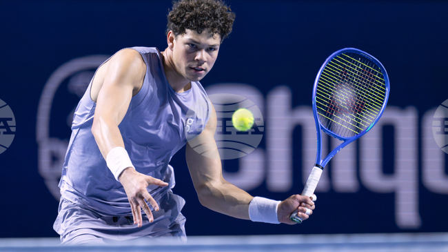 Бен Шелтън и Алекс де Минор се класираха за финалния турнир на АТП