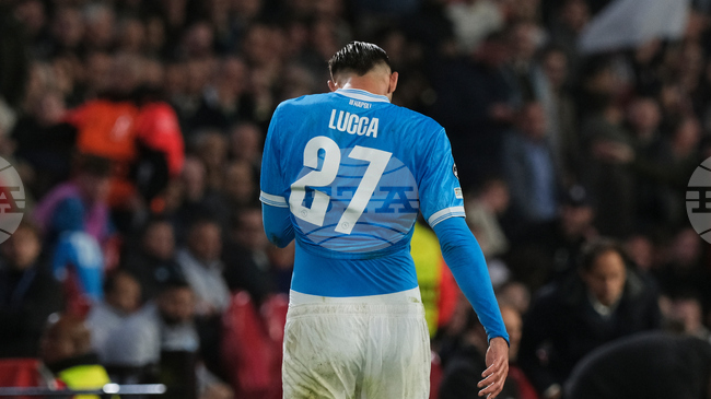 Бенфика продължава да настоява за трансфер на Лоренцо Лука от Наполи