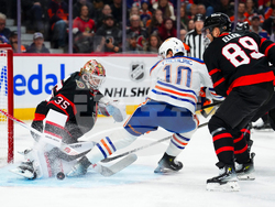 Oilers Senators Hockey