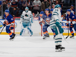 Sharks Islanders Hockey