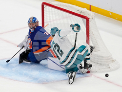 Sharks Islanders Hockey