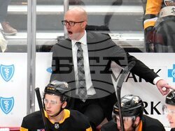 Canucks Penguins Hockey