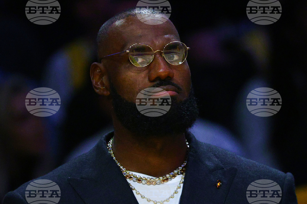 ЛеБрон Джеймс ще тренира със Саут Бей Лейкърс от Лигата за развитие на НБА