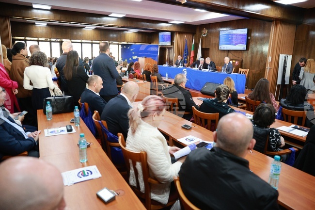 Русе - Национална информационна кампания за въвеждане на еврото в България