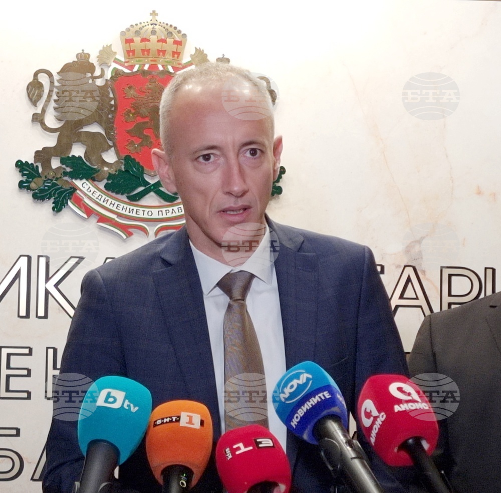 Education Minister: Teachers Confiscate Knives Every Day, Metal Detectors Will Not Be Installed in Every School