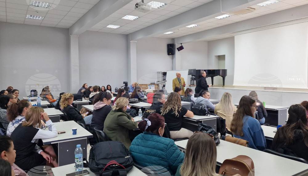 Шумен - Европейска седмица за безопасност и здраве при работа - Дирекция "Инспекция по труда" - среща със студенти