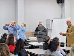 Шумен - Европейска седмица за безопасност и здраве при работа - Дирекция "Инспекция по труда" - среща със студенти