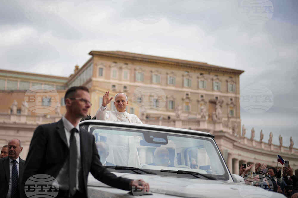 APTOPIX Vatican Pope