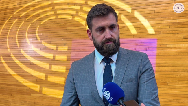 Двугодишният изпитателен срок за младите шофьори ще има дисциплиниращ ефект, каза евродепутатът Андрей Новаков