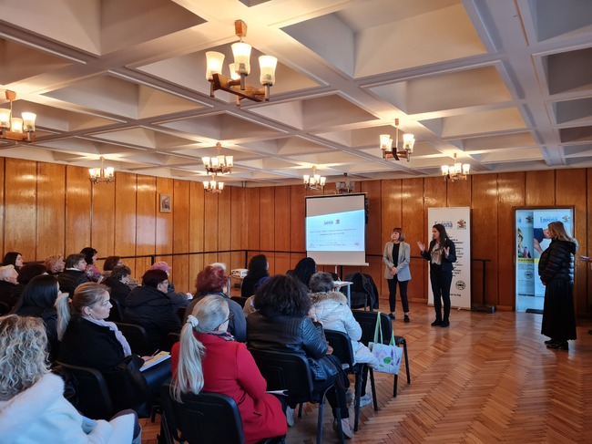 Сдружение „Асоциация Българско училище за политика Димитър Паница“: Завърши първото обучение за жени лидери в район „Кремиковци“ по проект „Събери сили и кажи STOP на насилието“