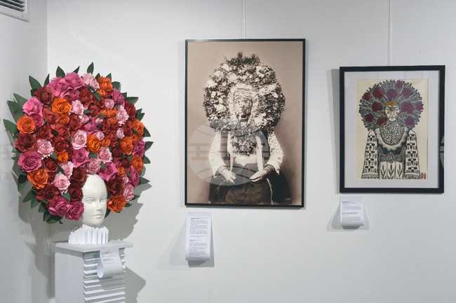 Фотопортрет на шопска булка от Георг Волц е включен в изложбата „Новото ценно: Съвременно занаятчийско изкуство от България“ в музей „Етъра“