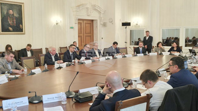 Народно събрание - Комисия по икономическа политика и иновации - заседание